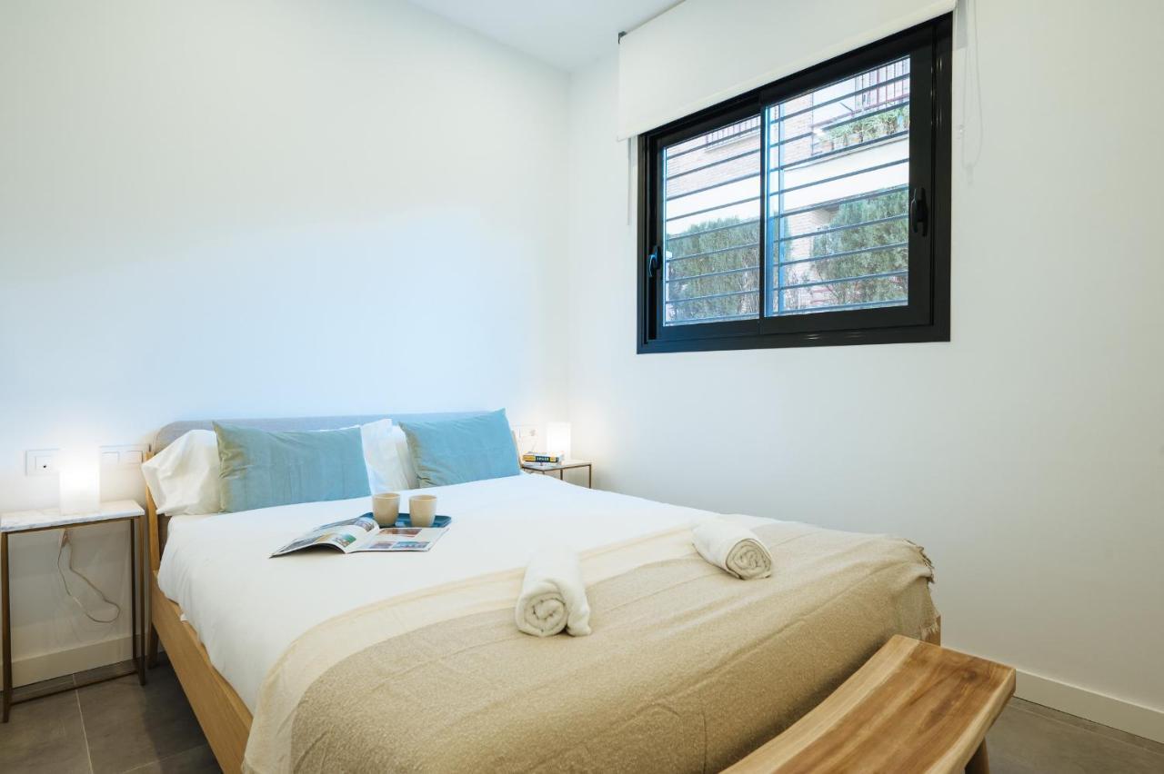 Urban Pulses Nervion Apartment Sevilla Bagian luar foto