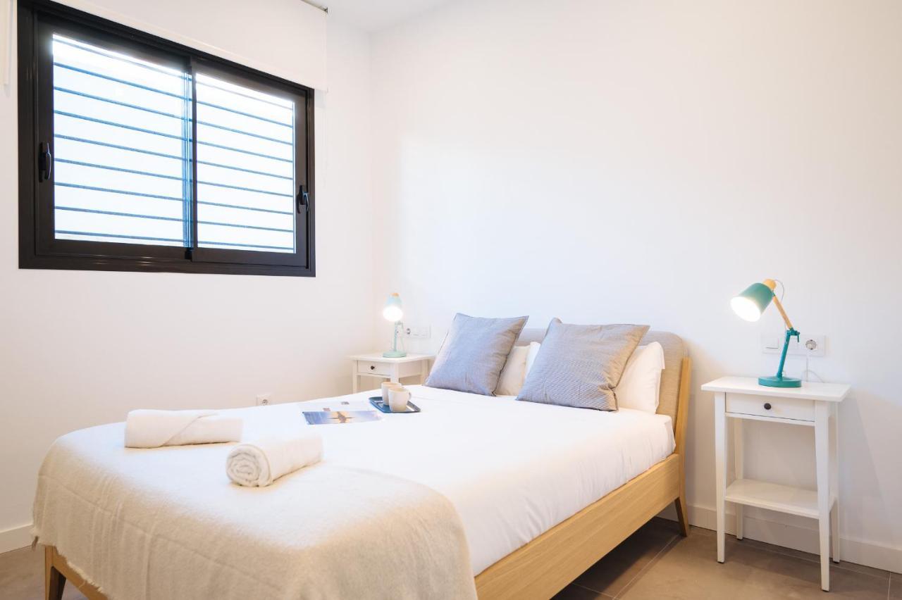 Urban Pulses Nervion Apartment Sevilla Bagian luar foto