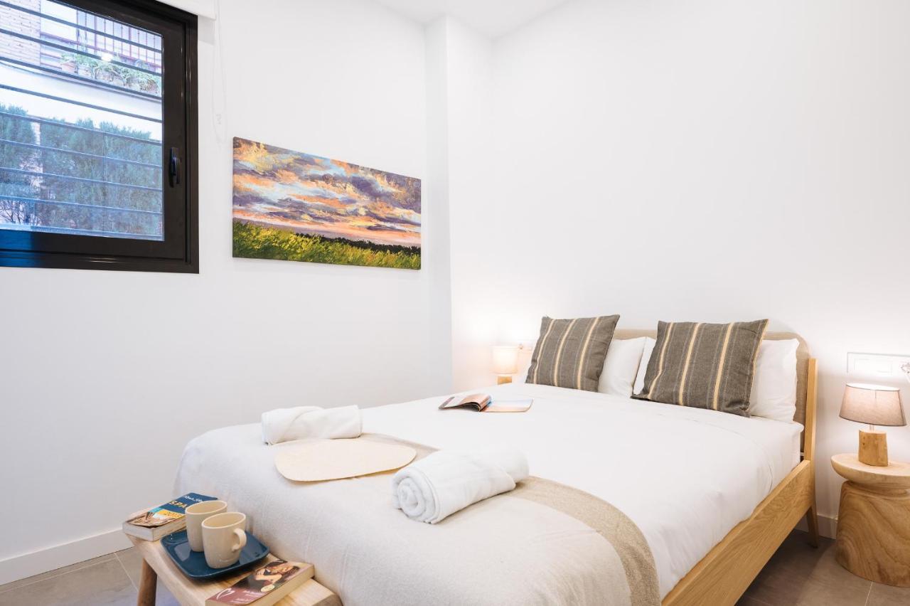 Urban Pulses Nervion Apartment Sevilla Bagian luar foto